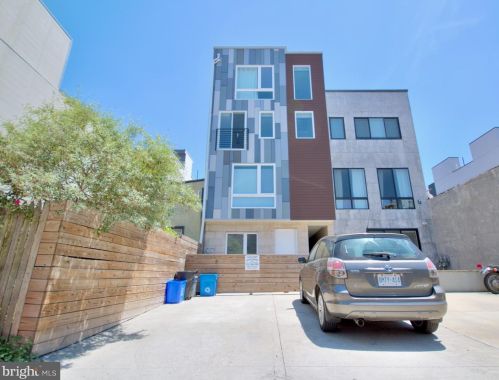 2028 Frankford Ave, Philadelphia PA 19125-1921 exterior