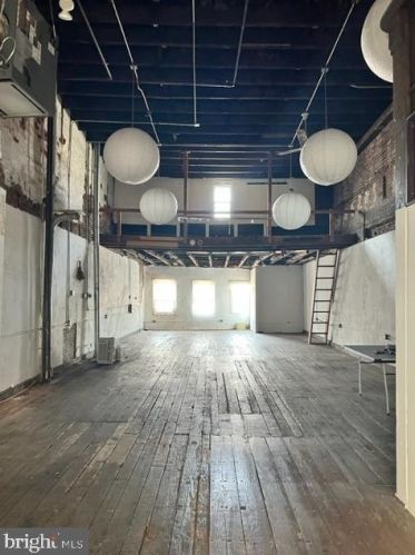 831 2nd St, Philadelphia PA 19122-1946 exterior