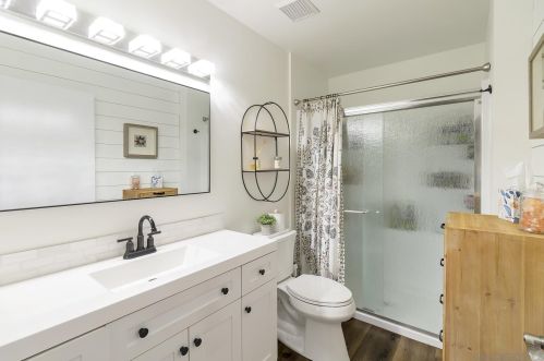 5364 Caminito Velasquez, San Diego CA  92124-1617 exterior