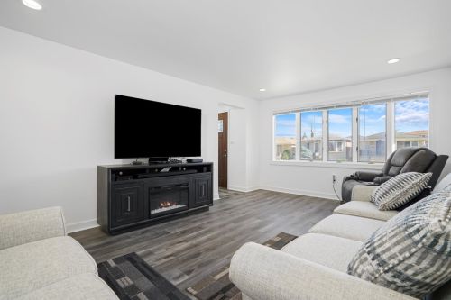 6218 64th St, Chicago IL  60638-5016 exterior