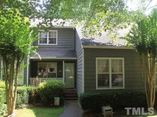 140 Lake Hollow Cir, Cary, NC 27513-4929