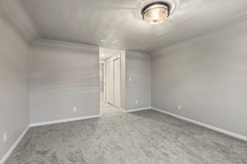 1527 30th St, Milwaukee WI  53208-2405 exterior