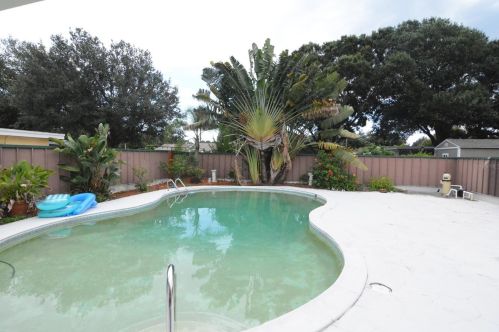 3921 Bay Ave, Tampa, FL 33616-2303