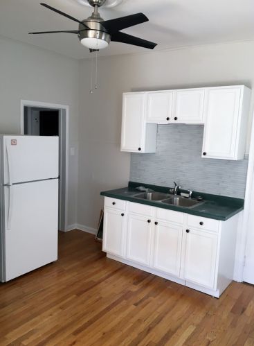 2223 Hoyne Ave, Chicago IL 60643-1121 exterior