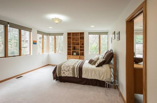 1141 Biltmore Dr, Atlanta GA 30329-3809 exterior