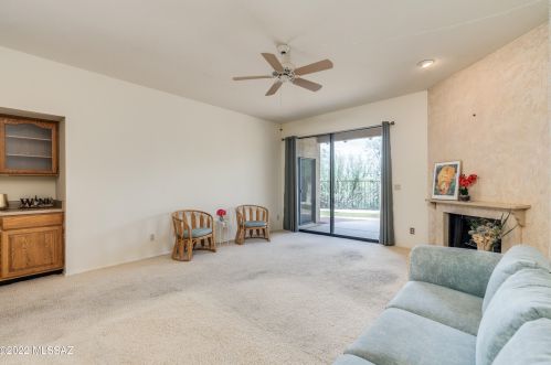 1035 Camino Diestro, Tucson AZ 85704-7694 exterior