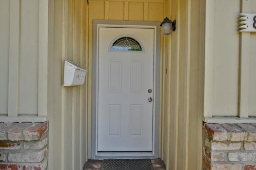 826 Oakgrove Dr, San Jose CA  95129-2319 exterior