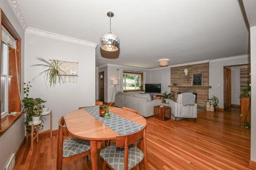 9508 Ctr St, Milwaukee WI 53222-4523 exterior