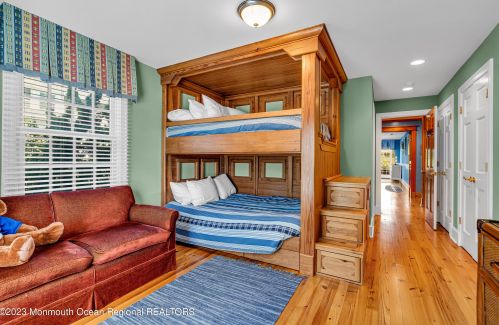 767 Ave, Point Pleasant Beach NJ 08742-5315 exterior