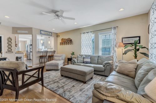 216 13th Ave, Belmar NJ  07719-2428 exterior