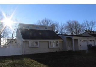 8 Duffie Pl, Piscataway, NJ 08854-2146