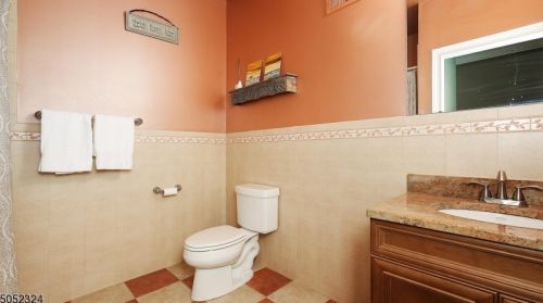 2296 Morse Ave, Scotch Plains NJ 07076-2138 exterior