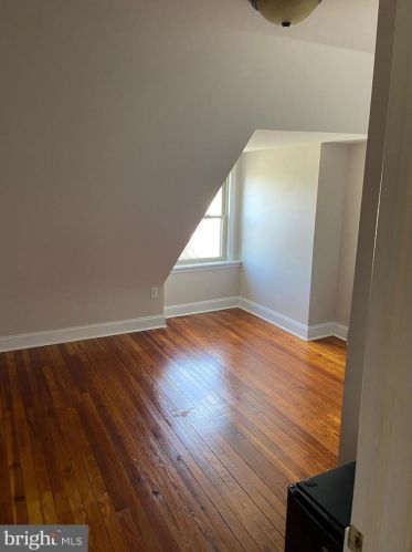 151 Linwood Ave, Ardmore PA 19003-2706 exterior