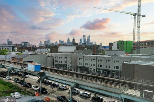 1141 Front St, Philadelphia PA  19123-0055 exterior