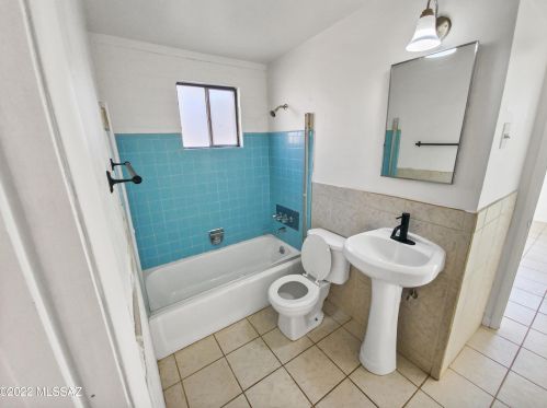 132 Aviation Dr, Tucson AZ  85714-2712 exterior