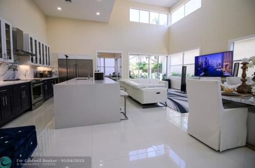 6628 25th Ct, Boca Raton FL  33496-2016 exterior