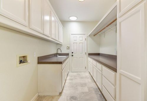 134 Black Powder Cir, Folsom CA 95630-3414 exterior