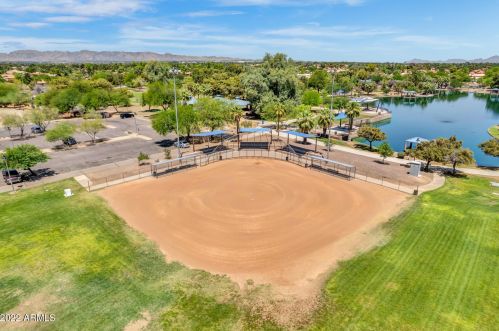 4571 Linda Ln, Chandler AZ 85226-5841 exterior