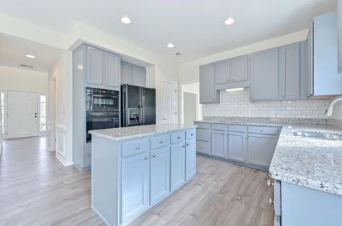 7636 Cole Ln, Atlanta GA 30349-1090 exterior