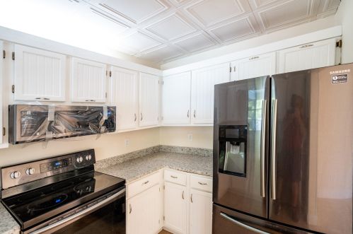 2410 Summit St, Fort Pierce FL  34984-5067 exterior