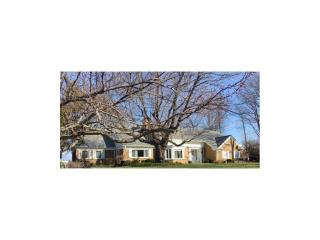 11610 Harbor View Dr, Cleveland OH  44102-6153 exterior