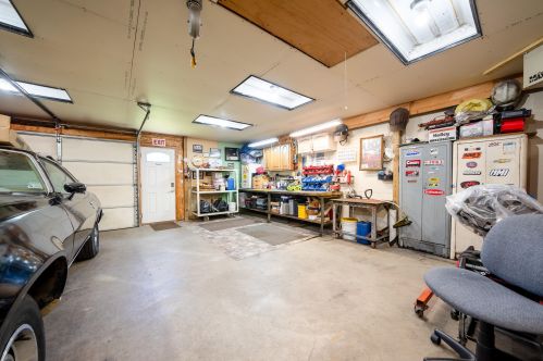 265 Mararebecah Ln, Meskegon MI 49442-1577 exterior