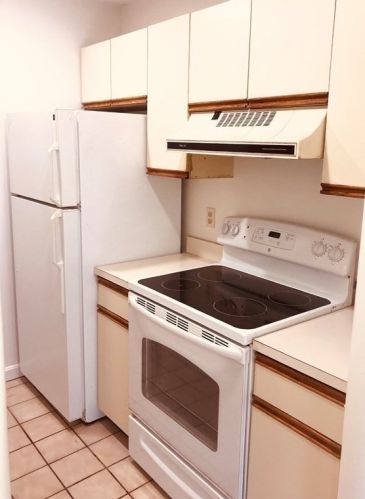 100 Brookline St, Boston MA exterior