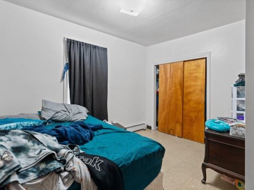 18 Laundry St, Woonsocket RI exterior