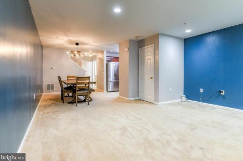 12 Old Stock Ln, Trenton NJ  08611-3426 exterior