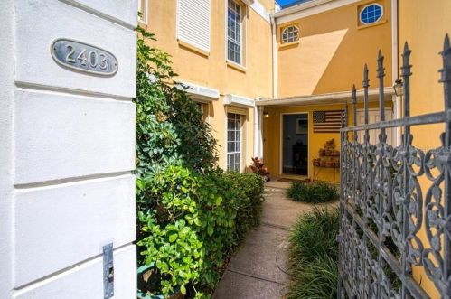 2403 Carolina Ave, Tampa, FL 33629-7319