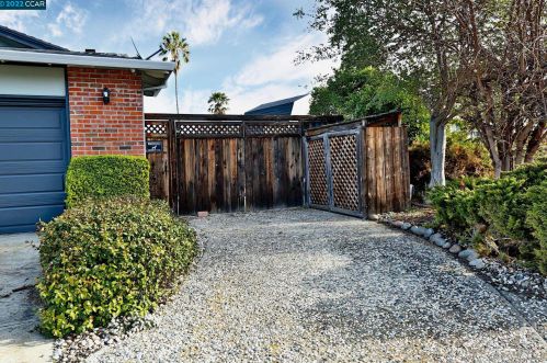 4781 Mintwood Dr, Concord, CA 94521-2107