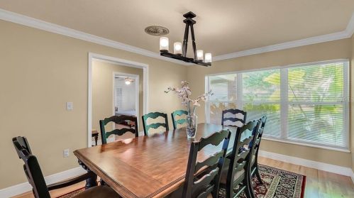 4038 Shorecrest Dr, Orlando FL 32817-1255 exterior