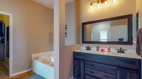 2081 Burlington St, Fort Pierce FL  34984-4350 exterior