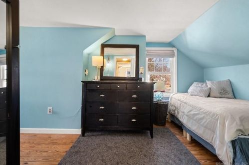 68 Irving St, Manchester CT 06042-3029 exterior