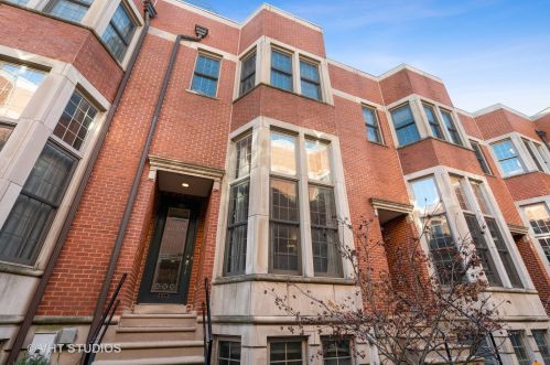 18 Ada St, Chicago, IL 60607-1920