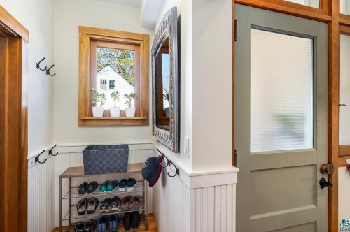 301 Oxford St, Duluth MN 55803-2327 exterior