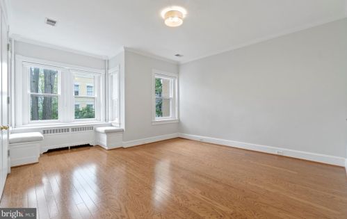 3021 Cambridge Pl, Washington DC  20007-2914 exterior