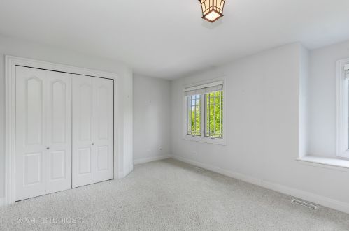 2120 Timberline Trl, Bull Valley IL 60098-8782 exterior