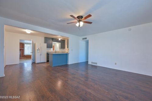 5002 1 St, Tucson AZ 85711-1507 exterior