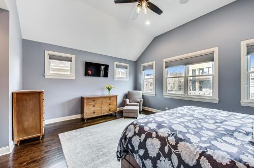 2236 Fletcher St, Chicago IL 60634-4033 exterior