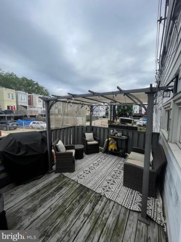 5628 Loretto Ave, Philadelphia PA 19149-3211 exterior