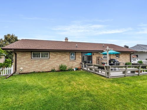 1223 25 St, Manitowoc WI 54220-5522 exterior