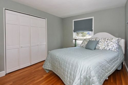 56 Reservoir Dr, Danvers MA 01923-1243 exterior