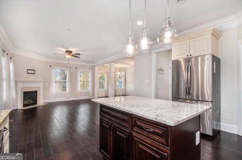 1400 Knob Hill Ct, Atlanta GA 30329-3205 exterior