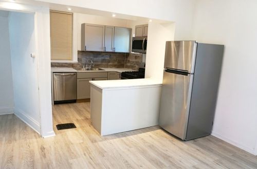 2236 Woodstock Ave, Pittsburgh PA 15218-2636 exterior