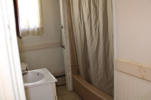 90 Pulaski St, Torrington CT 06790-4636 exterior