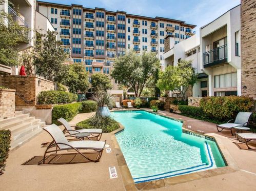 3515 Brown St, Dallas TX  75219-4721 exterior