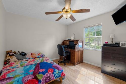 8201 Ola Ave, Tampa FL 33604-2925 exterior