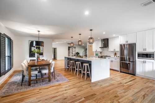 4045 Cedar Bayou Dr, Dallas TX  75244-7220 exterior