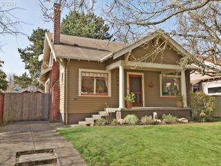 3533 24 St, Portland OR  97212-1511 exterior